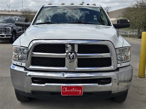 Used 2018 RAM 3500 Tradesman w/ Power & Remote Entry Group image 2
