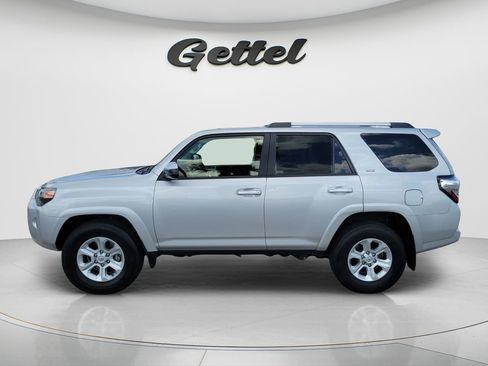 Certified 2024 Toyota 4Runner SR5 RWD image 9