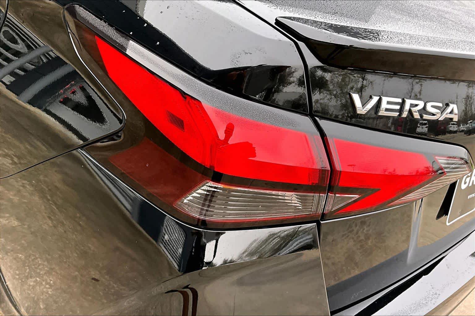 Certified 2025 Nissan Versa SR w/ Trunk Package FWD image 26