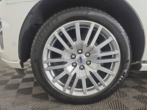 Used 2024 Ford Expedition Max Platinum AWD/4WD image 36