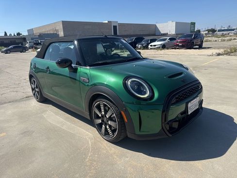 Used 2024 MINI Cooper S image 8