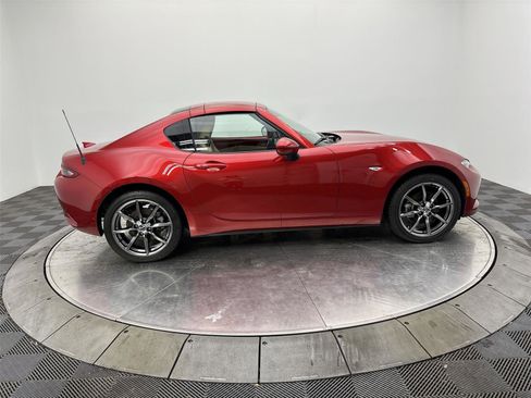 Used 2017 MAZDA MX-5 Miata RF Grand Touring image 17