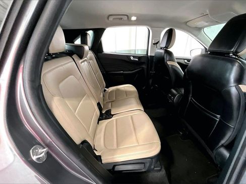 Used 2021 Ford Escape SEL image 25