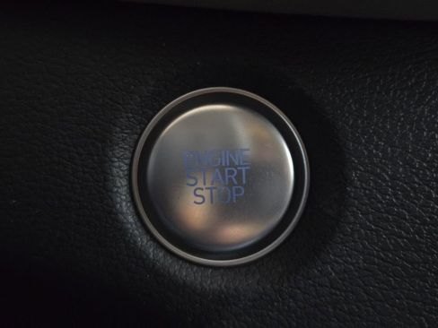 Used 2020 Hyundai Santa Fe SEL w/ Convenience Package FWD image 32