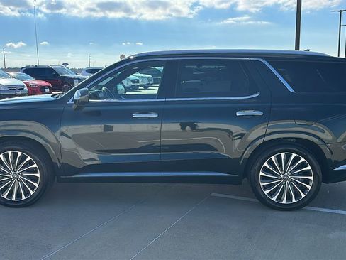 Used 2024 Hyundai Palisade Calligraphy image 10