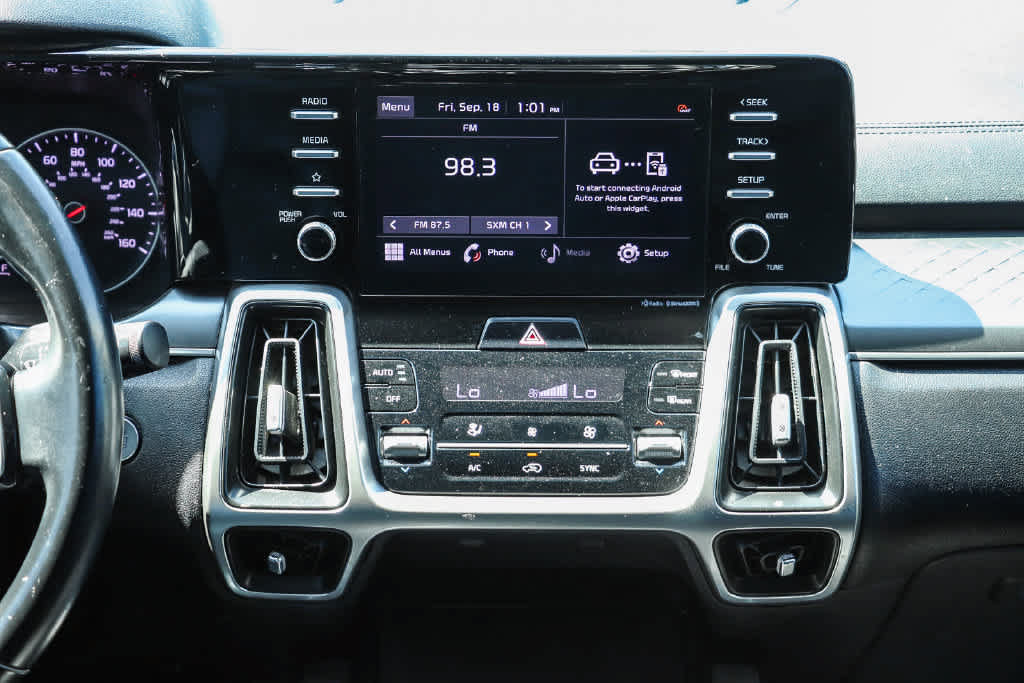 Used 2021 Kia Sorento S FWD image 25