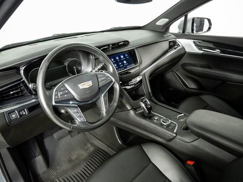 Used 2023 Cadillac XT5 Premium Luxury image 4