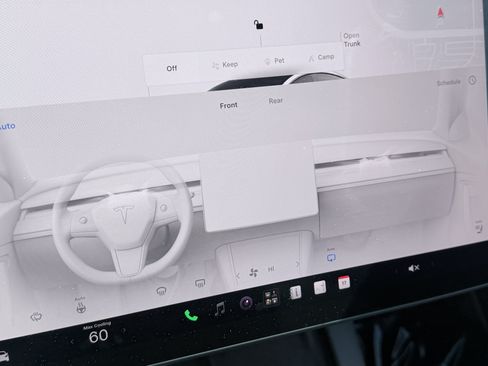 Used 2023 Tesla Model 3 Standard Range RWD image 56
