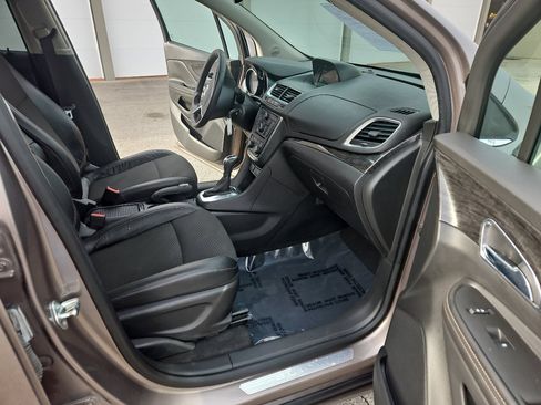 Used 2014 Buick Encore FWD image 12