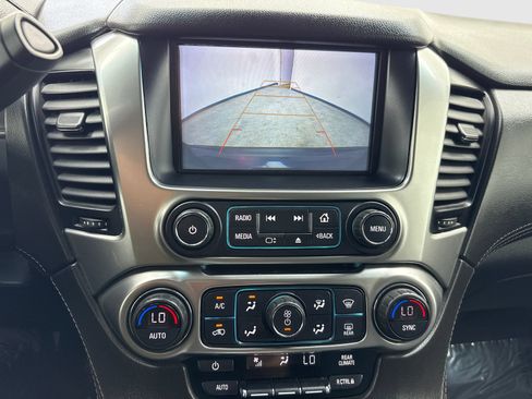 Used 2020 Chevrolet Tahoe LS w/ Skid Plate Package AWD/4WD image 27