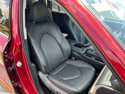 Used 2024 Toyota Grand Highlander XLE FWD image 15