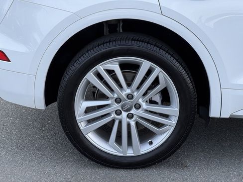 Used 2018 Audi Q5 2.0T Premium Plus w/ Premium Plus Package image 43
