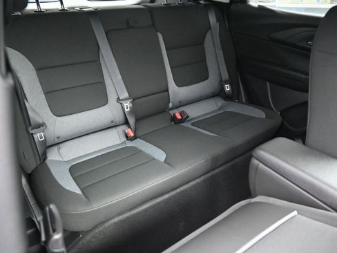 Used 2025 Chevrolet TrailBlazer LT w/ Convenience Package image 28