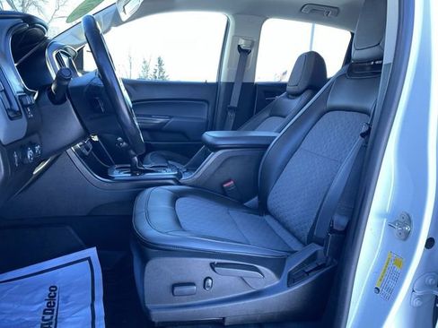 Used 2019 Chevrolet Colorado Z71 image 18