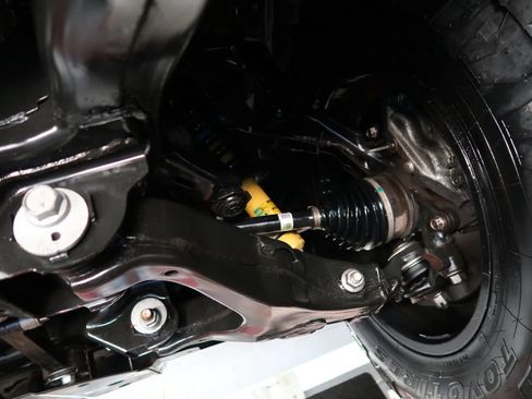 Used 2010 Toyota Tundra 4x4 Double Cab image 50