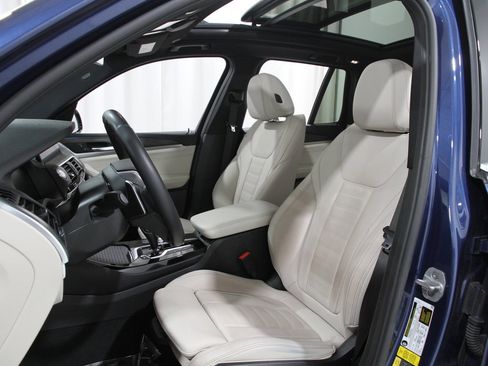 Used 2021 BMW X3 xDrive30e w/ Premium Package image 6