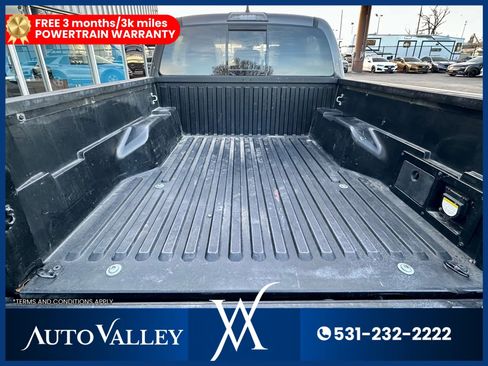 Used 2019 Toyota Tacoma TRD Sport w/ Technology Package image 37