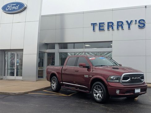 Used 2018 RAM 1500 Limited image 1