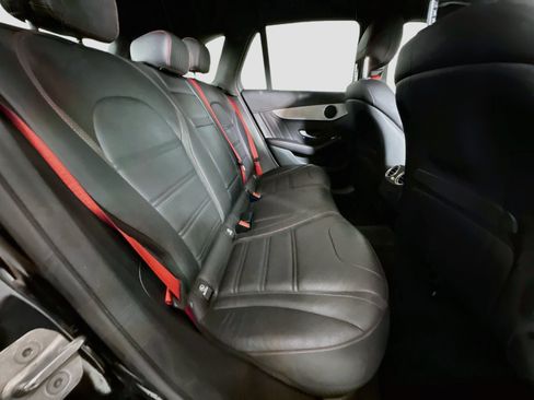 Used 2019 Mercedes-Benz GLC 43 AMG 4MATIC image 27