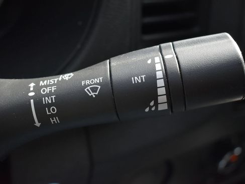 Used 2022 Nissan Frontier S w/ Technology Package RWD image 22