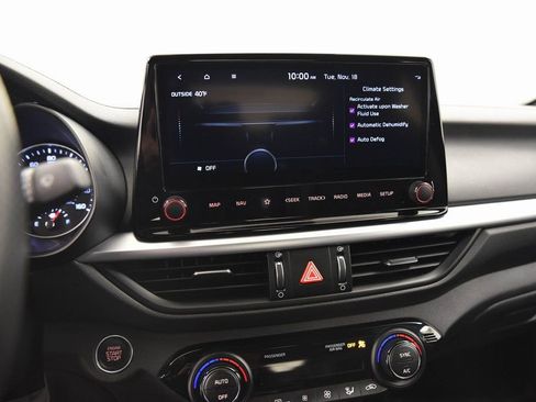 Used 2024 Kia Forte GT-Line image 22