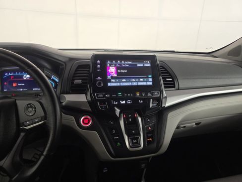 Used 2023 Honda Odyssey EX-L image 13