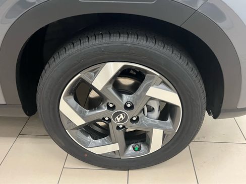 Certified 2026 Hyundai Venue SEL image 16