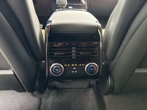 New 2026 Land Rover Range Rover Sport Dynamic SE AWD/4WD image 17