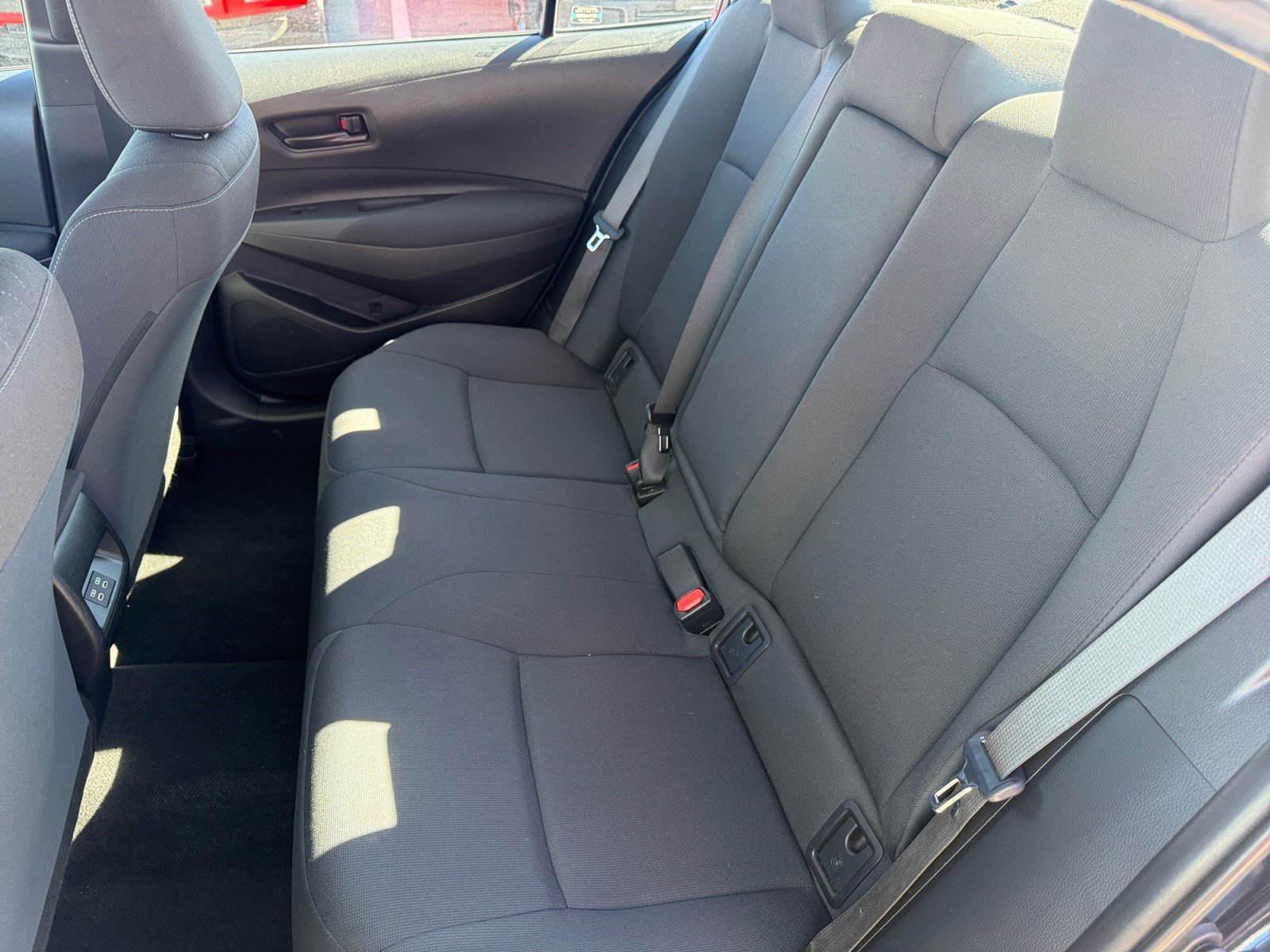 Used 2024 Toyota Corolla LE FWD image 17