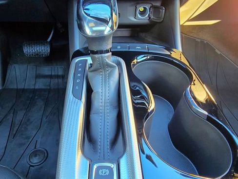 New 2026 Buick Envista Sport Touring FWD image 20