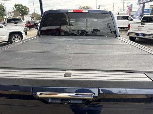 Used 2015 Ford F150 Lariat w/ Equipment Group 502A Luxury RWD image 9