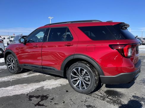 New 2026 Ford Explorer ST-Line image 5