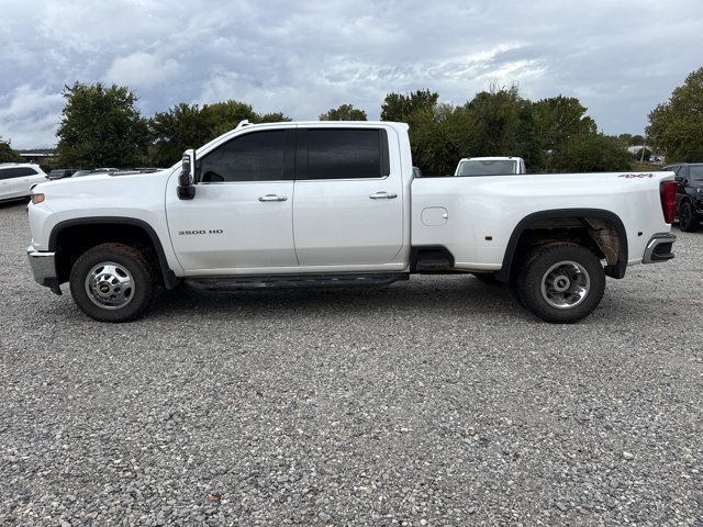 Used 2021 Chevrolet Silverado 3500 LTZ w/ LTZ Convenience Package AWD/4WD image 3