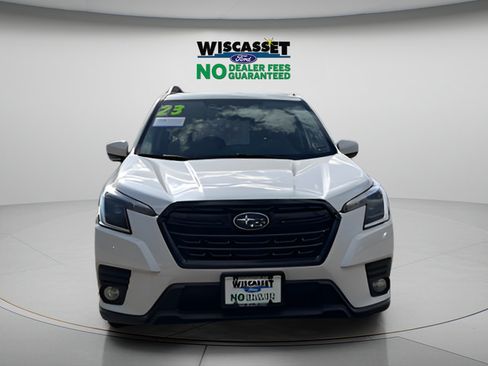 Used 2023 Subaru Forester Premium AWD/4WD image 2