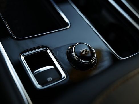 Used 2025 Lincoln Aviator Black Label w/ Jet Appearance Package image 42