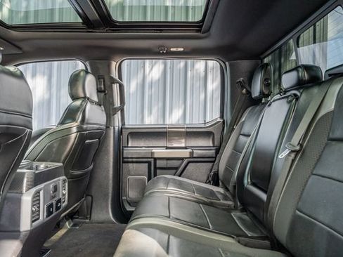 Used 2019 Ford F150 Raptor w/ Equipment Group 802A Luxury AWD/4WD image 34
