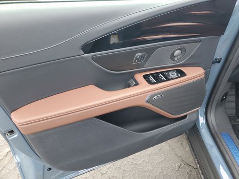 New 2026 Lincoln Nautilus Reserve w/ Jet Appearance Package image 8