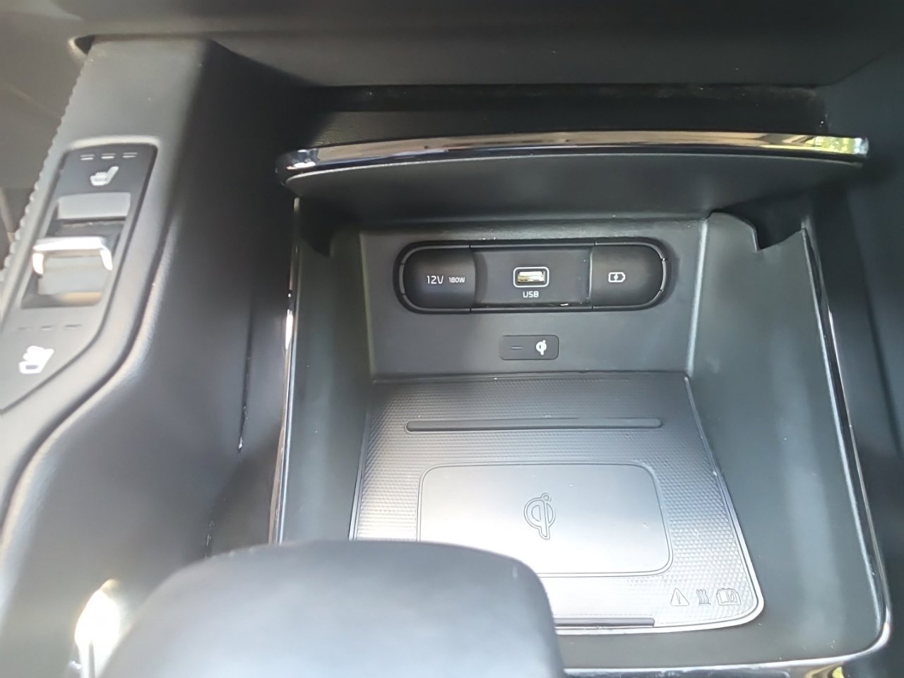 Used 2022 Kia Telluride SX w/ SX Prestige Package AWD/4WD image 40
