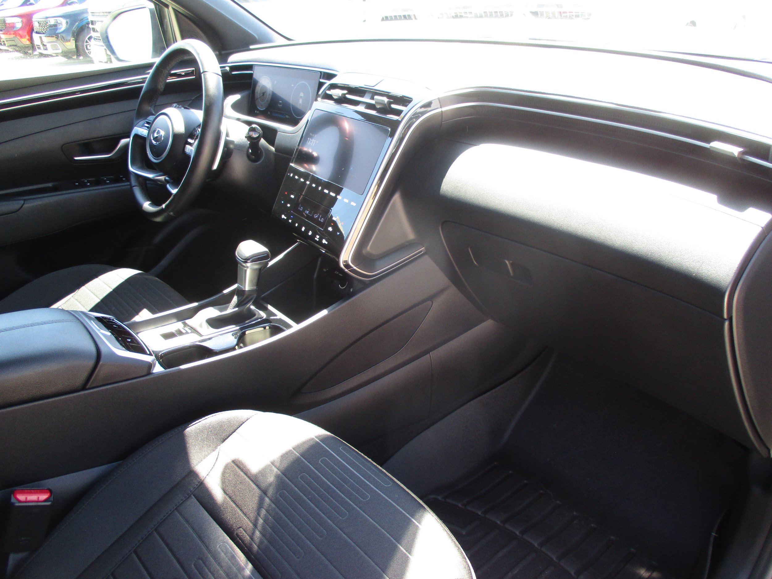 Used 2023 Hyundai Santa Cruz SEL Premium AWD/4WD image 36