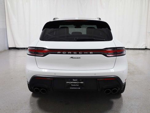 Certified 2026 Porsche Macan AWD/4WD image 7