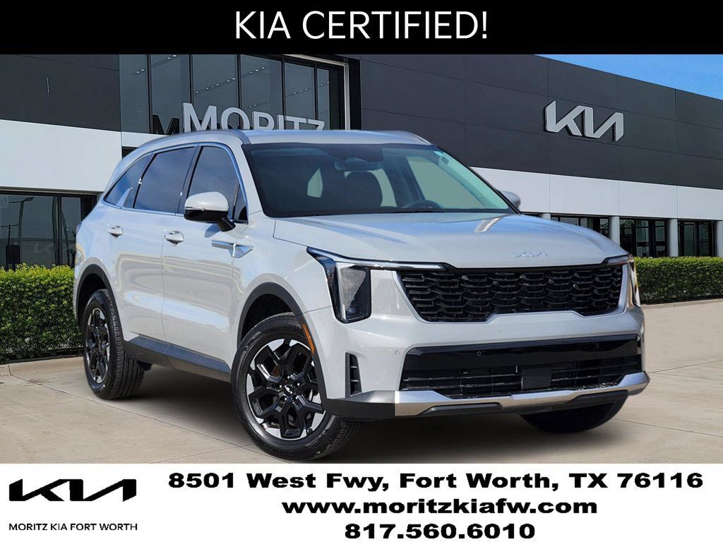 Certified 2025 Kia Sorento S AWD/4WD image 1