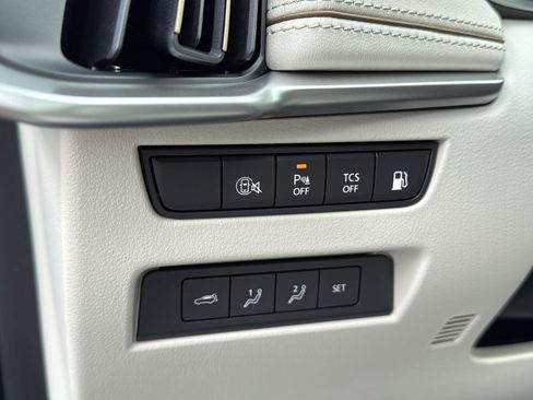 New 2026 MAZDA CX-90 Plug-In Hybrid w/ Premium Plus image 8