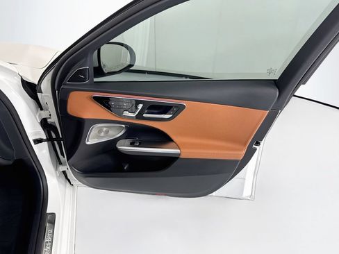 Used 2026 Mercedes-Benz C 300 Sedan image 25