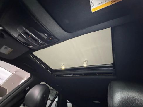 Used 2017 Mercedes-Benz GLE 350 4MATIC image 37