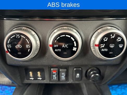 Used 2020 Mitsubishi Outlander Sport ES image 4