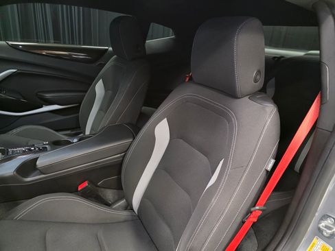 Used 2024 Chevrolet Camaro LT RWD image 25