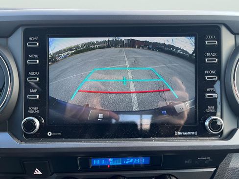 Used 2023 Toyota Tacoma TRD Off-Road image 27