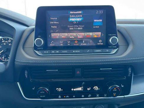 Used 2021 Nissan Rogue SV w/ Premium Package FWD image 8