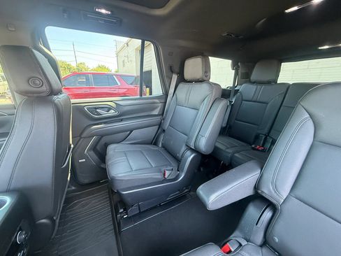 Used 2023 Chevrolet Tahoe RST w/ Luxury Package AWD/4WD image 28