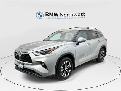 Used 2024 Toyota Highlander XLE
